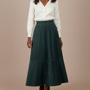 NWT Vintage Forest Green Holiday Skirt, Suede Midi – Size 10